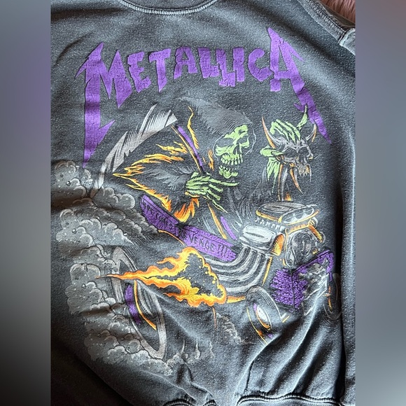 Metallica Urban Outfitters Distressed Crewneck - Picture 3 of 11